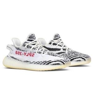 Adidas Yeezy 350 v2 Zebra size 7.5